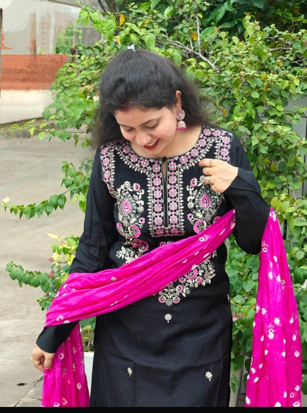Embroidered Thread Work Black Kurta with Pant & Dupatta