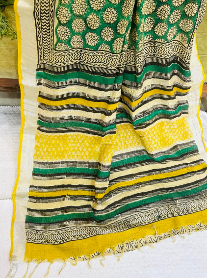 Floral Green Linen Printed Saree