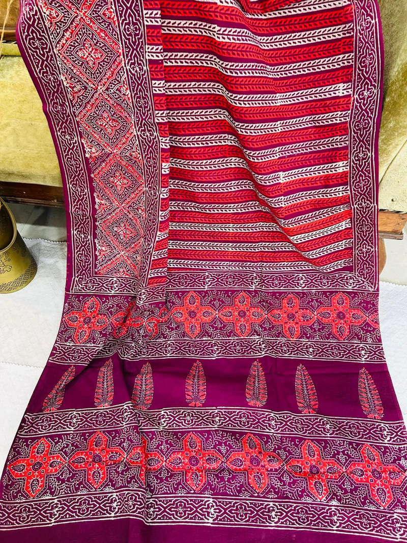 Maroon Line Print Soft Cotton Saree