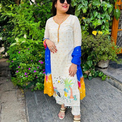 Off White Ethnic Motifs Self Design Thread Work Pure Cotton Kurta Set